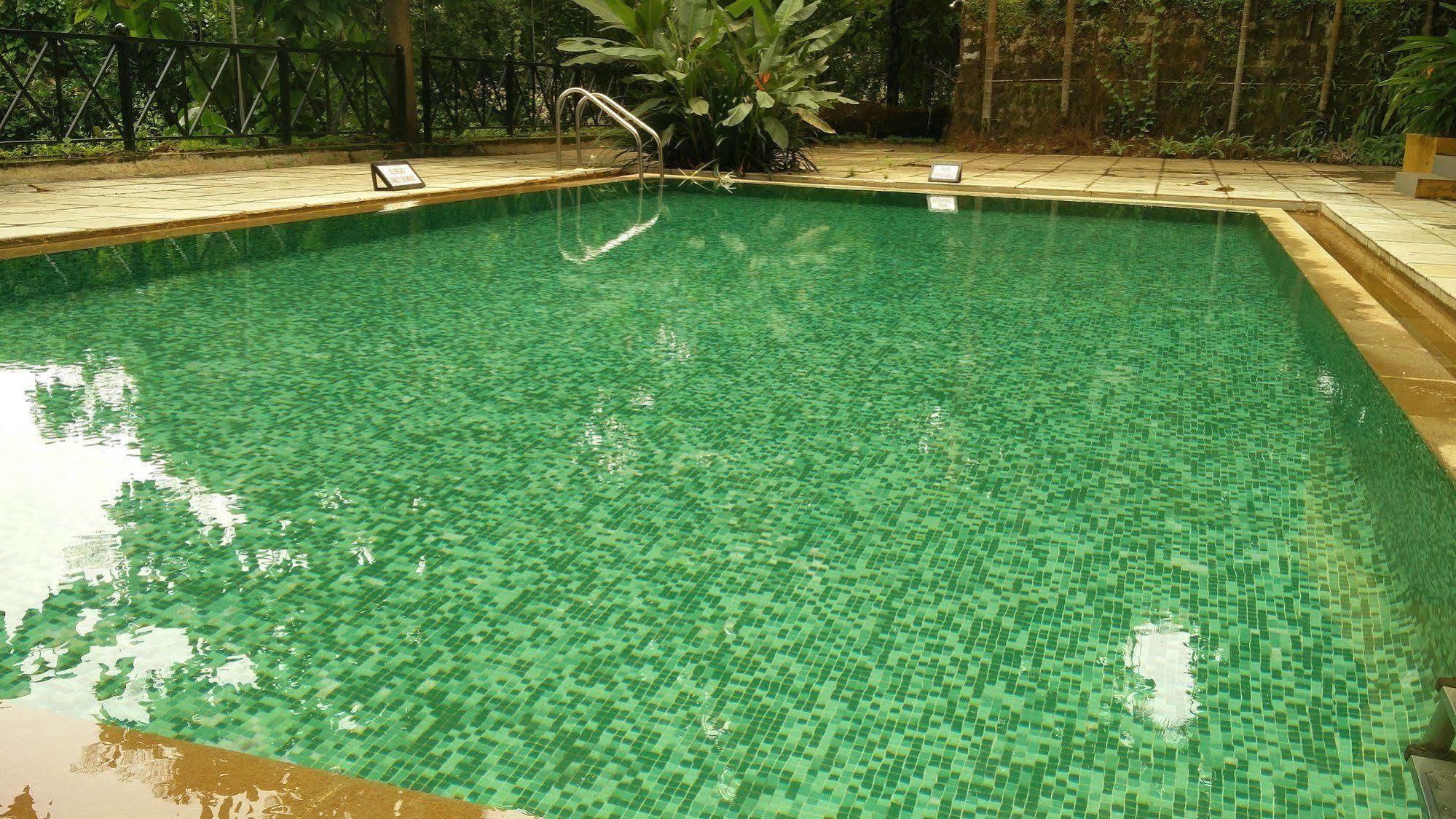 Surya Sangolda - The Apartment Hotel Bagian luar foto